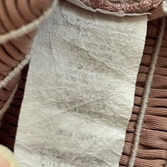 Tres Bien Pink Blush Ruched Velour Off the Shoulder Crop Tube Top Juniors sz M/L - Picture 5 of 6